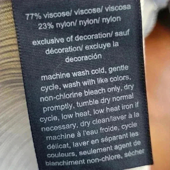 Tommy Hilfiger Women's Embroidered Crinkle Peasant Top -Gray Size Medium - Picture 8 of 9